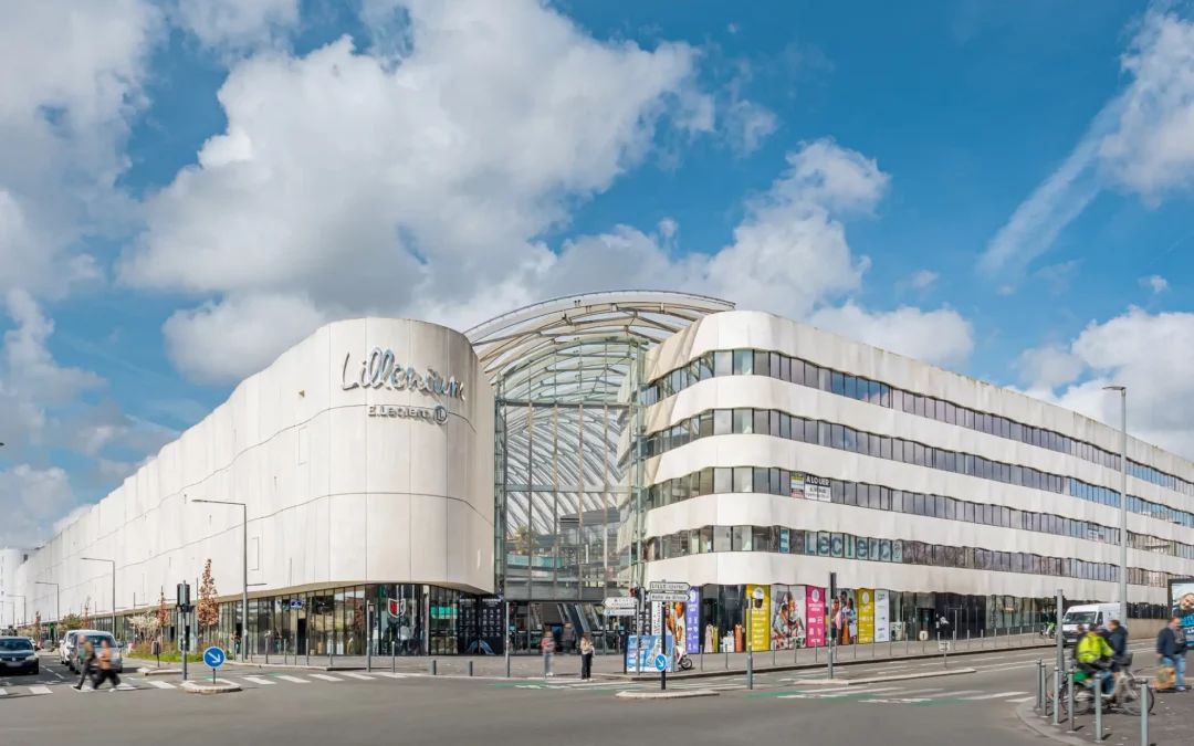 Façade extérieure du centre commercial Lillenium à Lille, certifié BREEAM