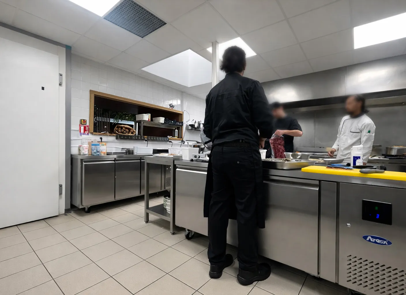Organisation des postes en cuisine professionnelle CHR, projet Ergonium